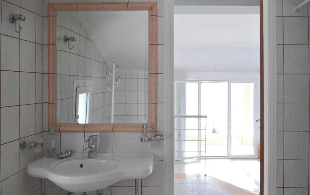 Villa Alibertini Agios Gordios  Exterior foto