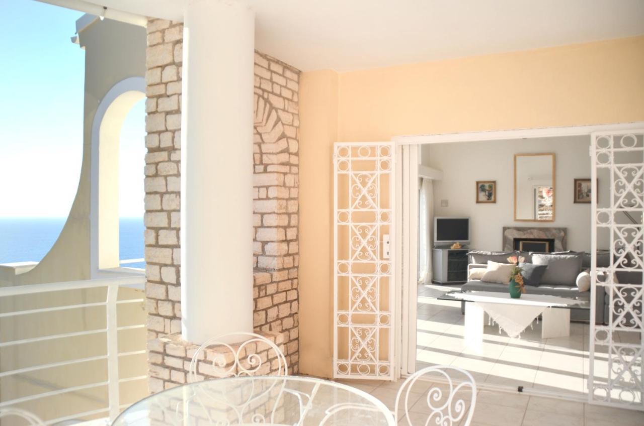 Villa Alibertini Agios Gordios  Exterior foto