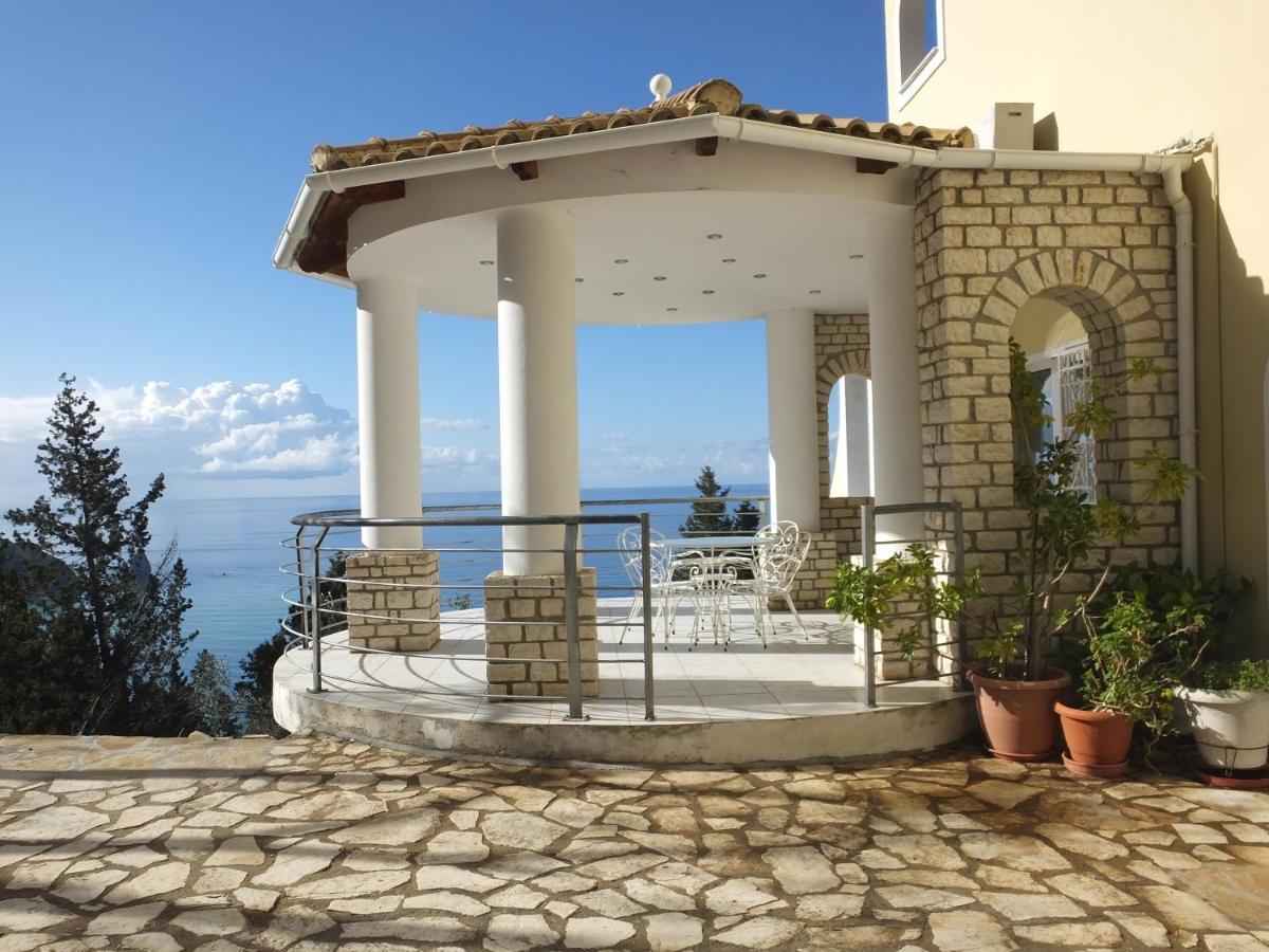 Villa Alibertini Agios Gordios  Exterior foto
