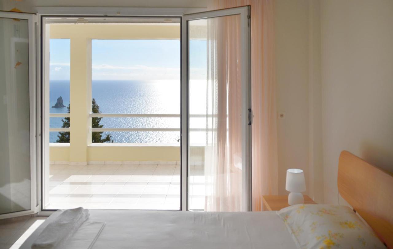 Villa Alibertini Agios Gordios  Exterior foto