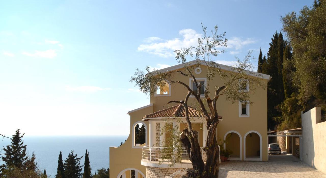 Villa Alibertini Agios Gordios  Exterior foto